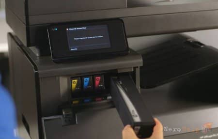 ����� �������� HP Officejet Pro X451dw | ��������� � ������������