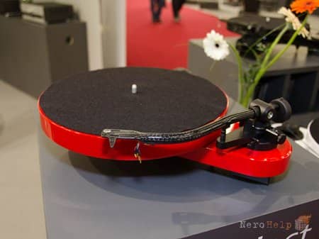 ����� ������������� ��������� ������ Pro-Ject RPM 1 Carbon