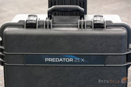 ����� �������� �������� Acer Predator 21 X
