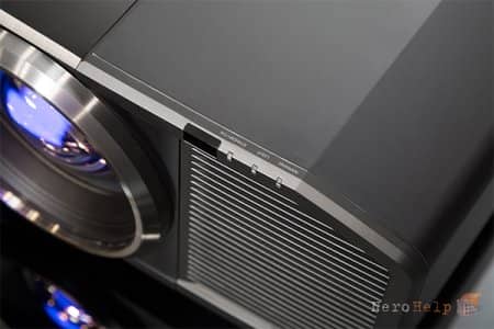 ����� 4K-�������� JVC DLA-Z1
