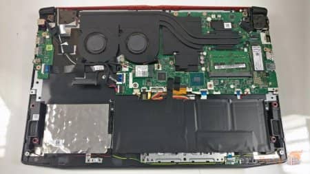 ���� �������� �������� Acer Predator Helios