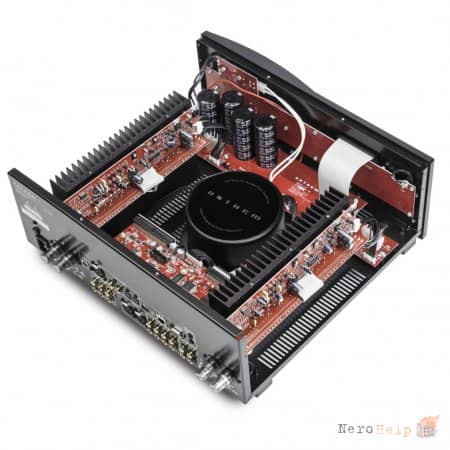 ����� �������������/��������� �������� Anthem STR Preamplifier/STR Power Amplifier