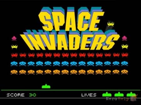Space Invaders - ��������� �����-������ ����� ��������������
