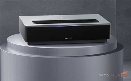 �������� �������� Xiaomi Fengmi 4K Max � ���������� �������� 200"