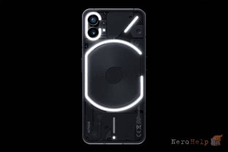 ����������� Nothing Phone (2) ��������� � ����
