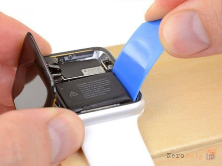 ����� ���������������� ������� Apple Watch � ������� �� ��������������
